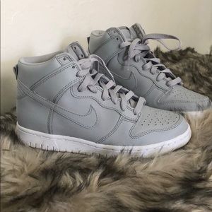 Nike Dunks Grey Monotone